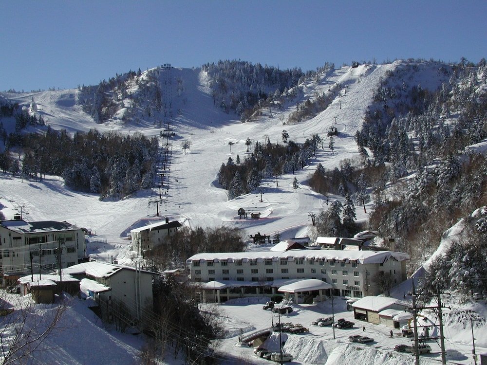 Kumanoyu Hotel 50/52