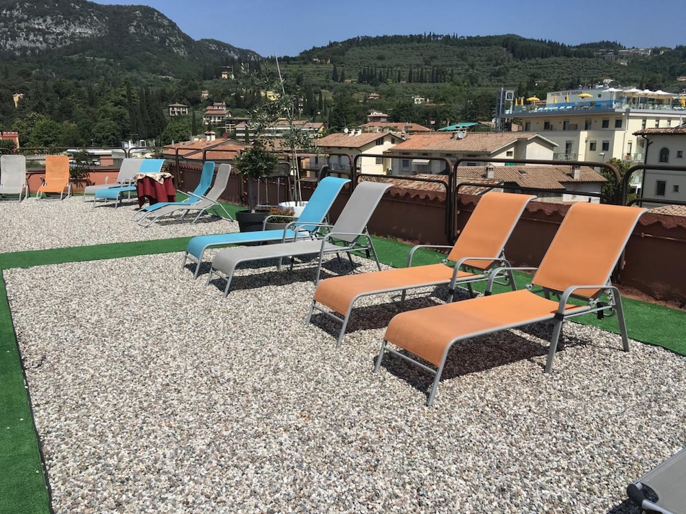 Hotel Cortina 41/44