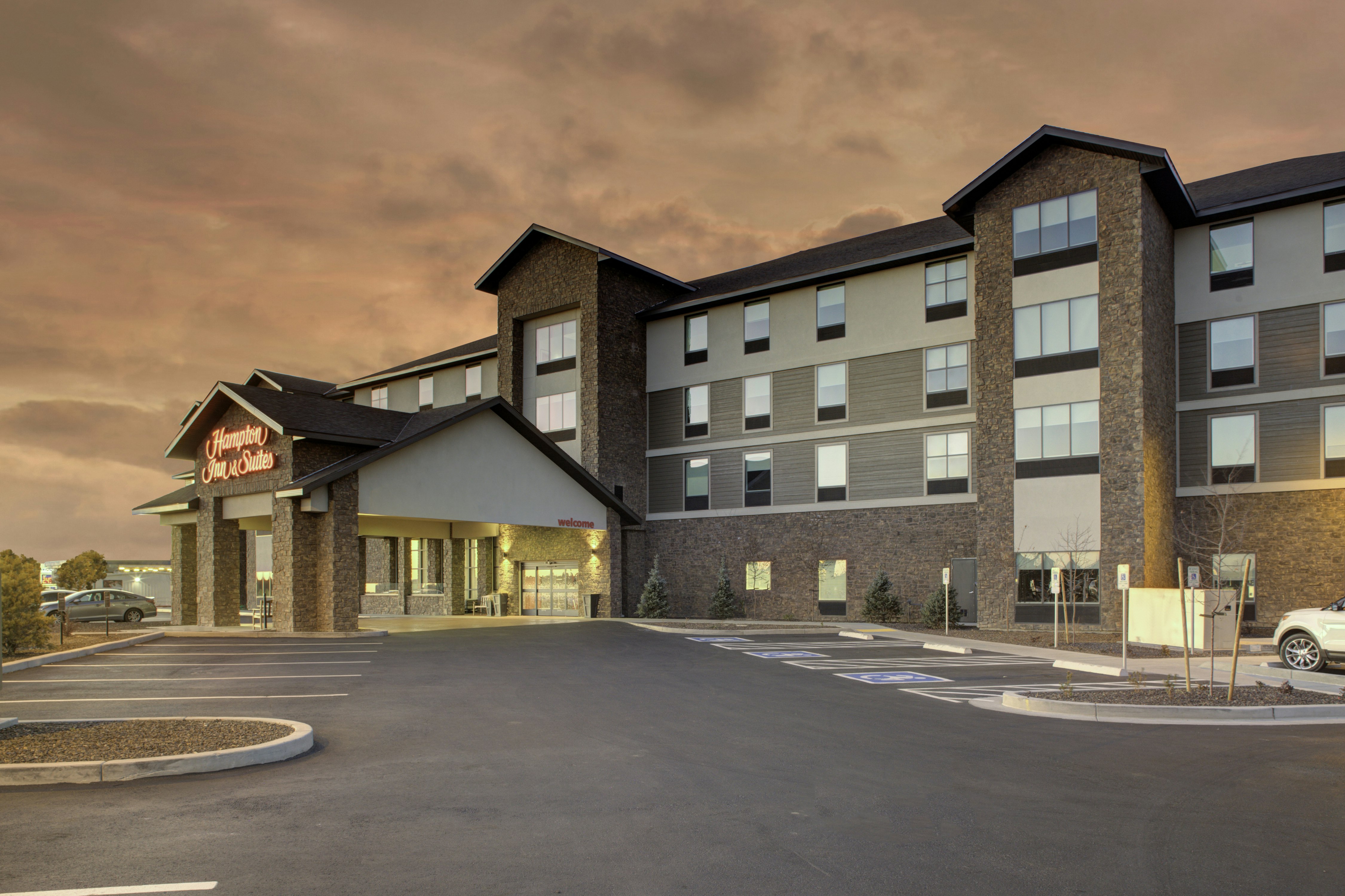Hampton Inn Suites Flagstaff East Az 40/44