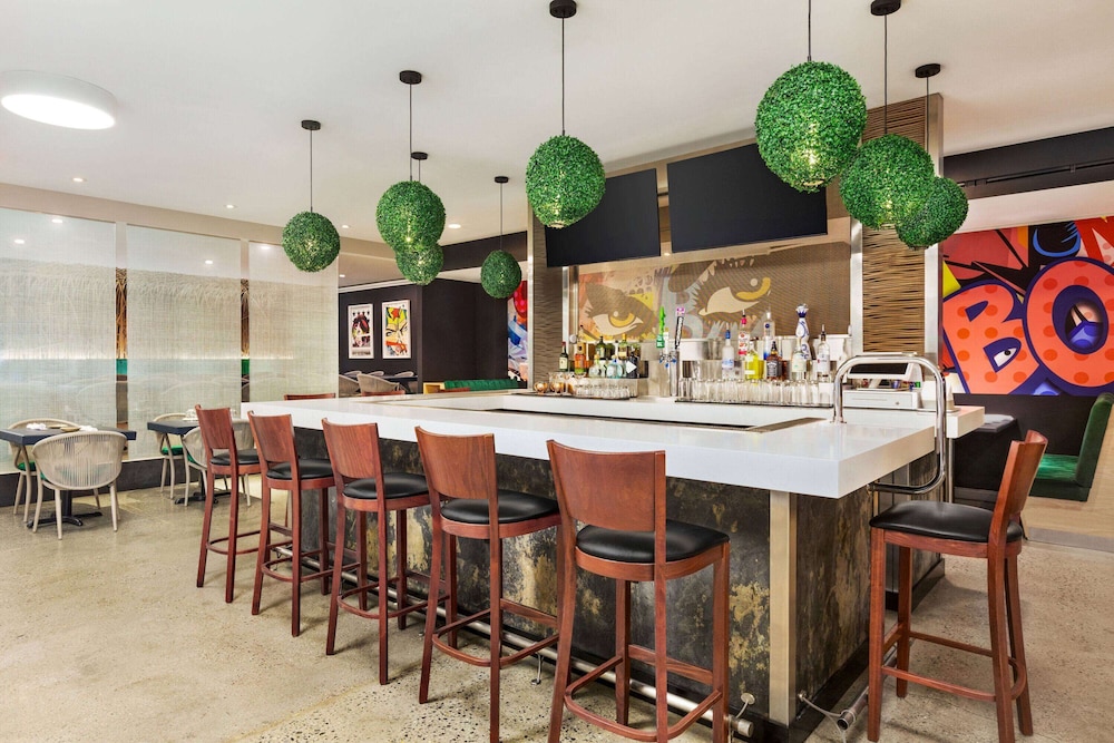 Wingate by Wyndham Bronx Haven Park 53/65