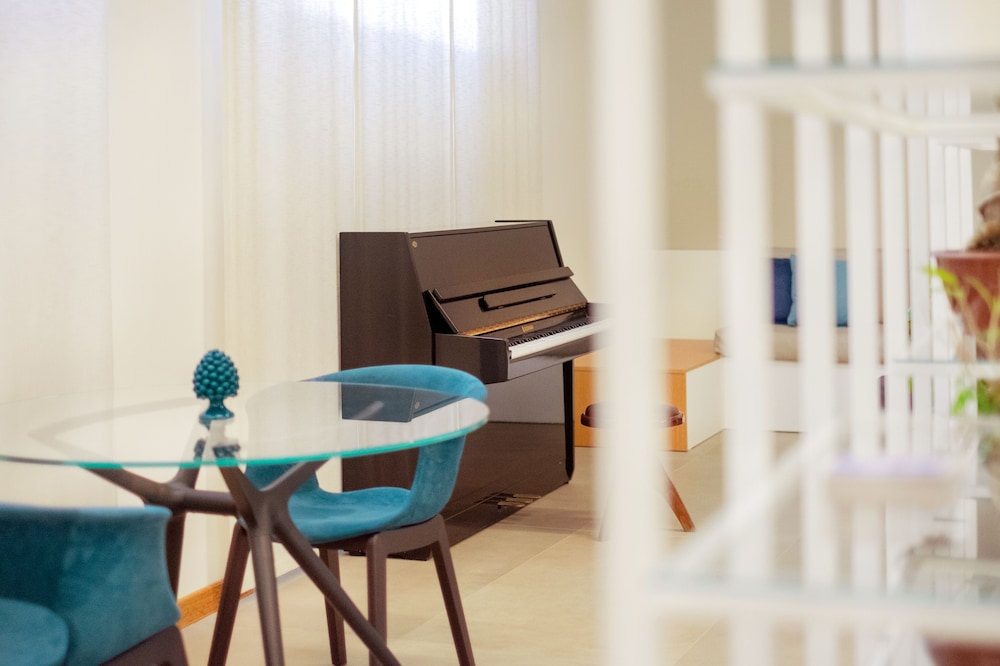 Albatros Beach Hotel 24/28