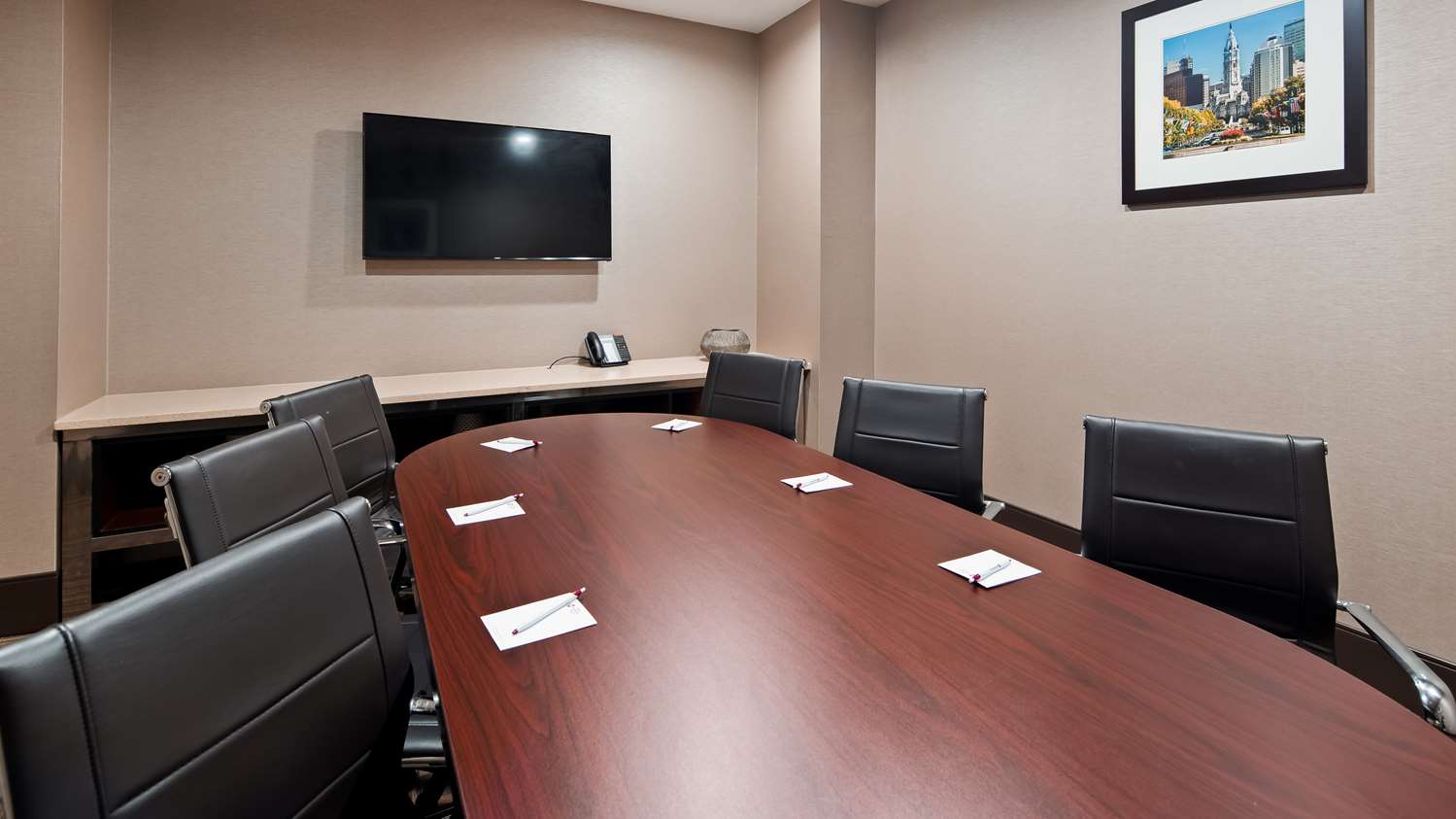 Best Western Plus Philadelphia Convention Center Hotel 25/32