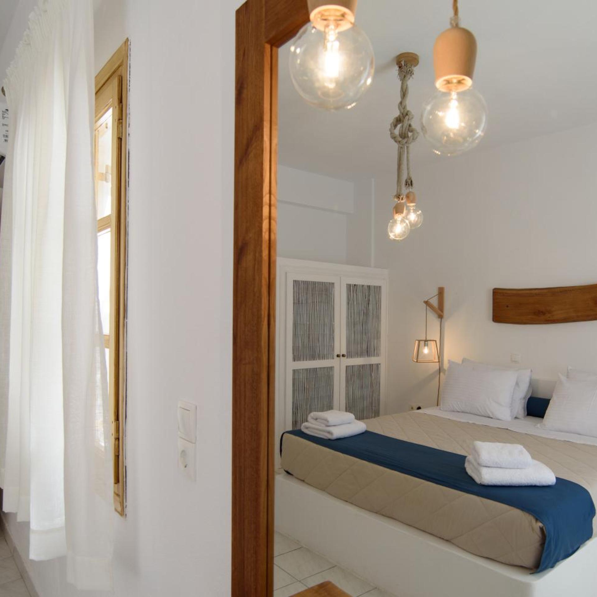 1 Bedroom, Suite, Side Sea View 7/10