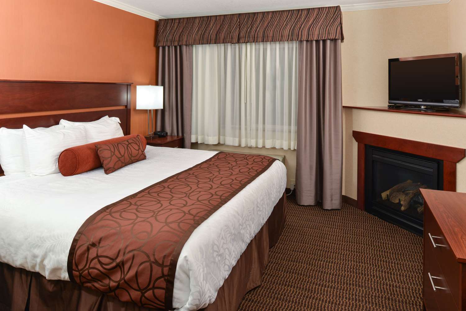 Best Western Plus Landmark Inn 13/34