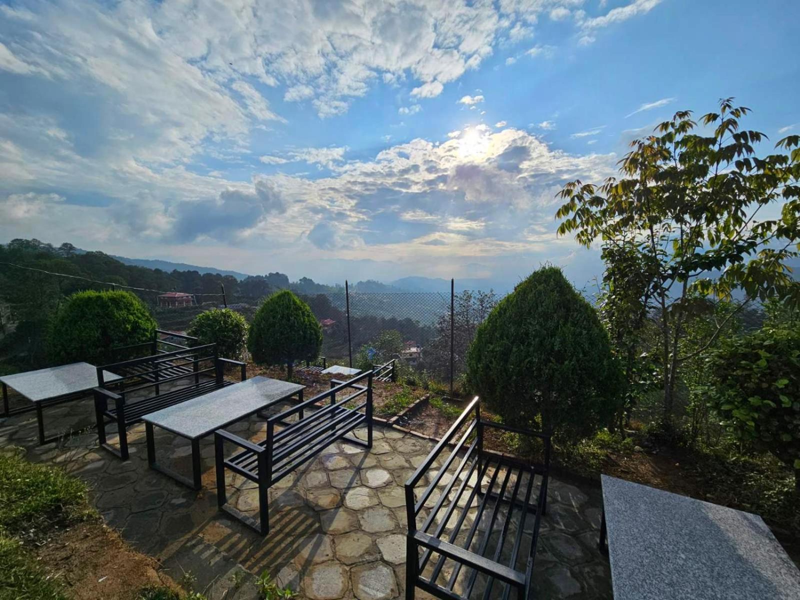 Hotel Hill Crown 17/32