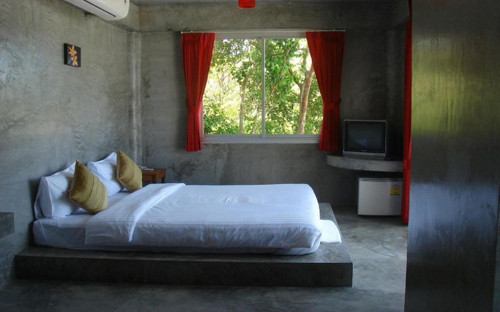 The Hideaway Pariya Haad Yuan 23/64