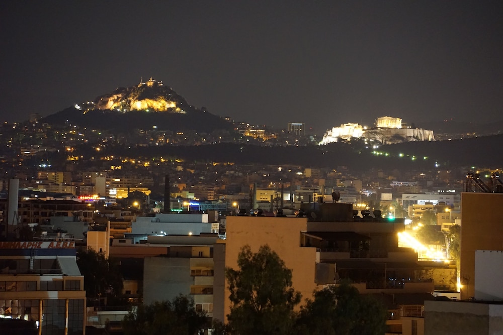 Piraeus Port Hotel 34/34