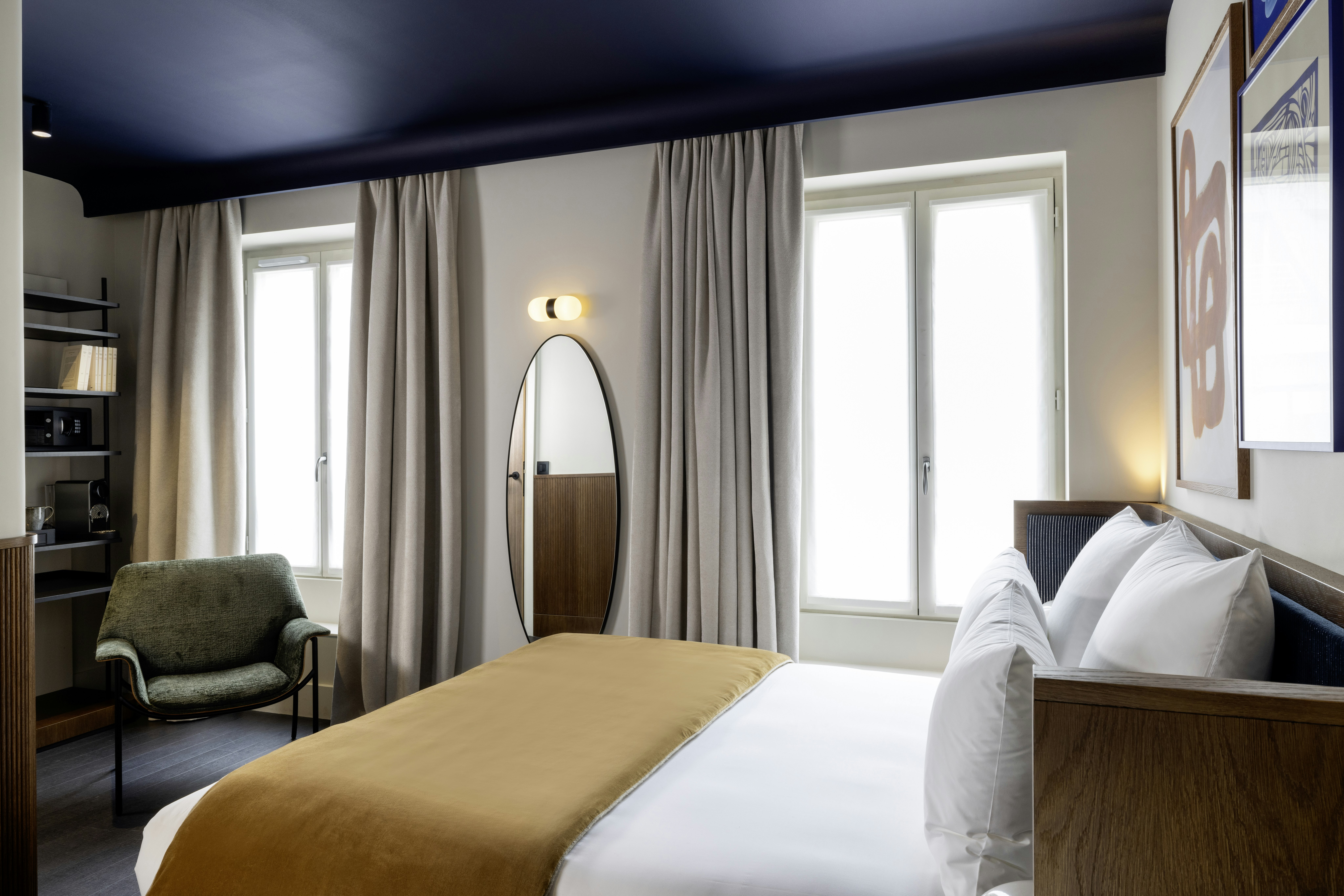 Cristal Champs Elysees Hotel 11/47