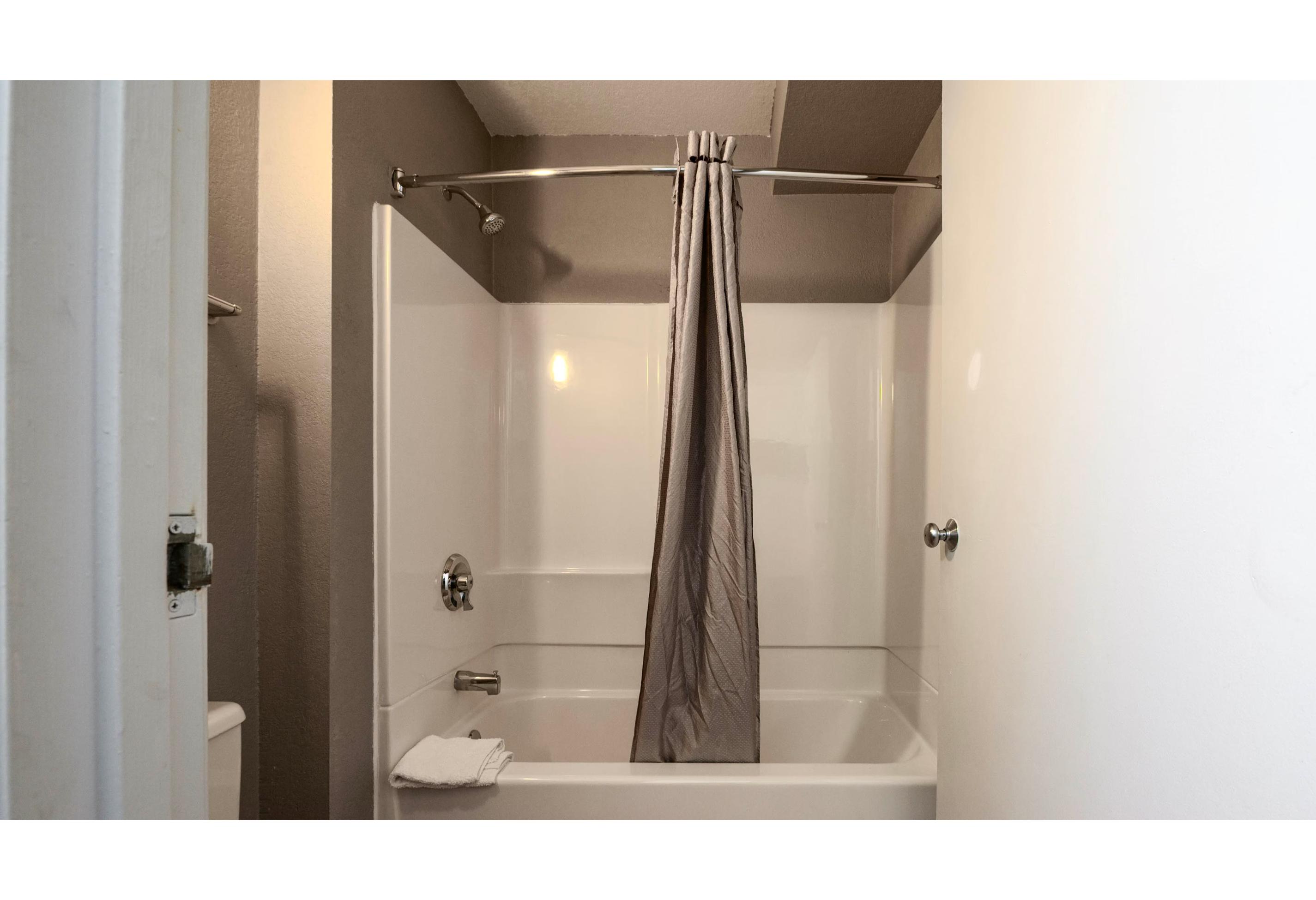جناح بسرير كينج للمدخنين، Motel6 Wethersfield, CT - Hartford 5/5