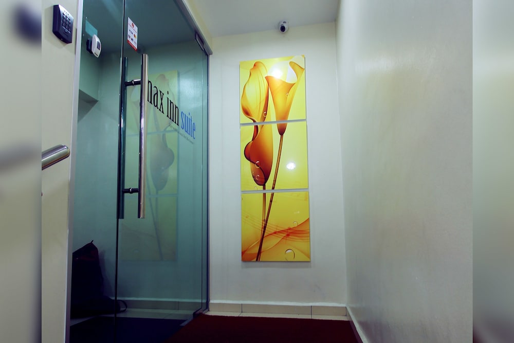 Max Inn Suite Hotel 14/24