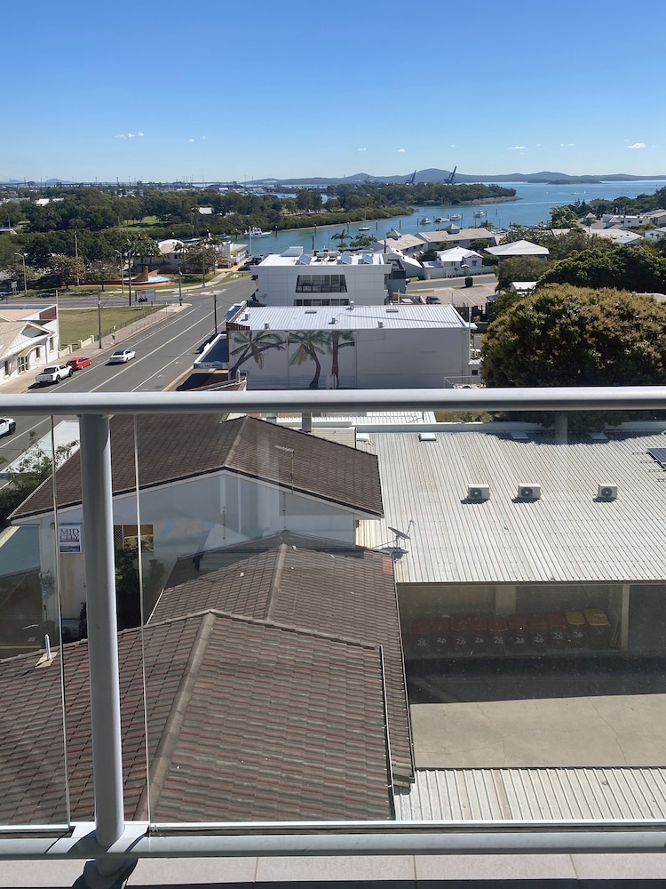 Curtis Central Apartments 25/50