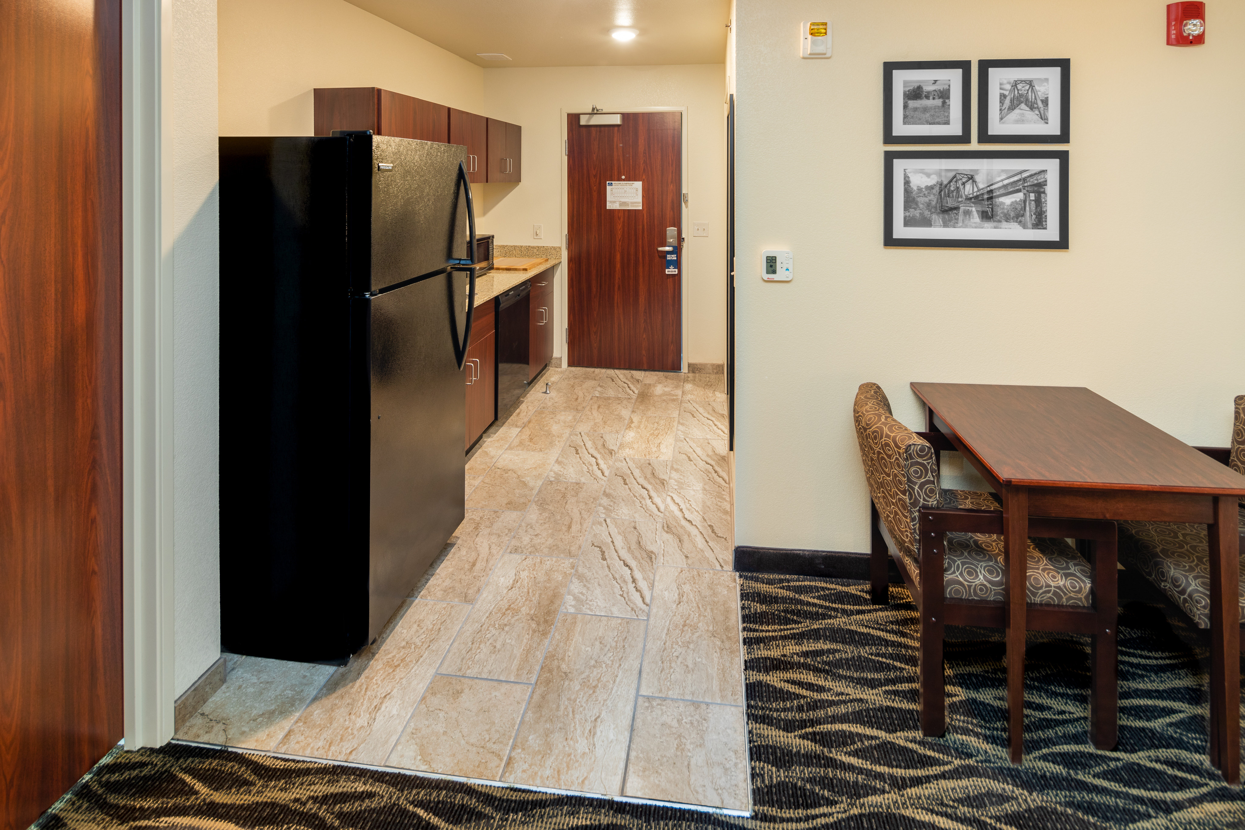 Cobblestone Inn & Suites - Fairfield Bay 35/42