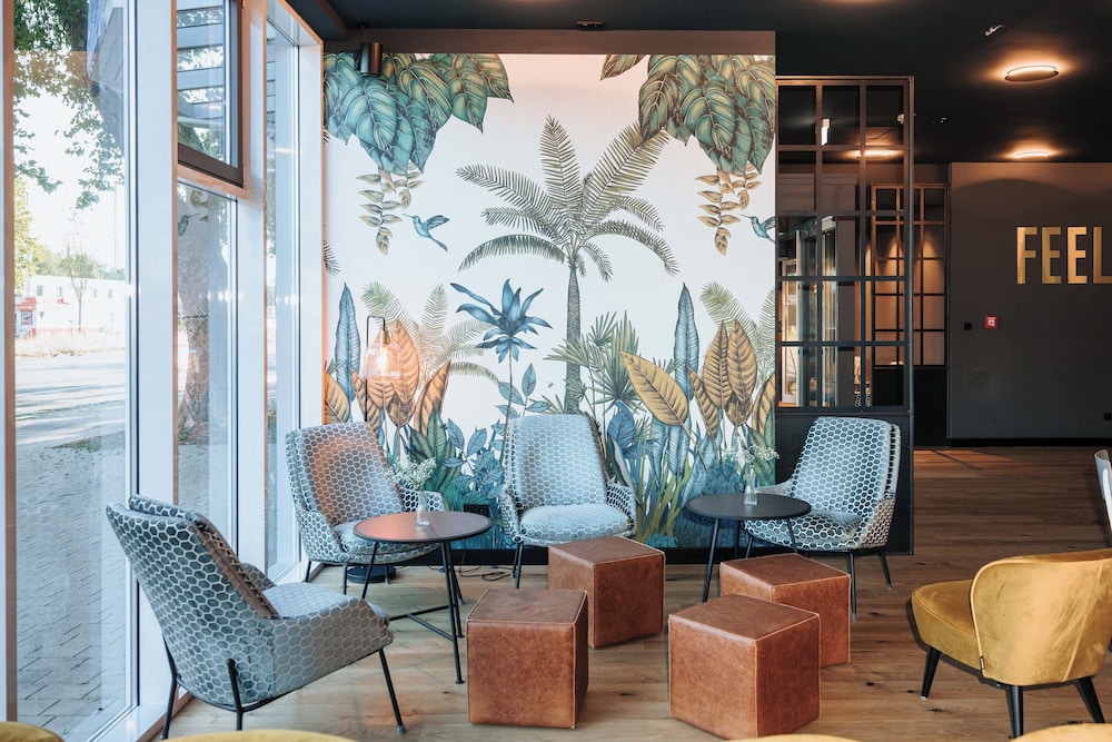 Ates Hotel Kehl 37/60