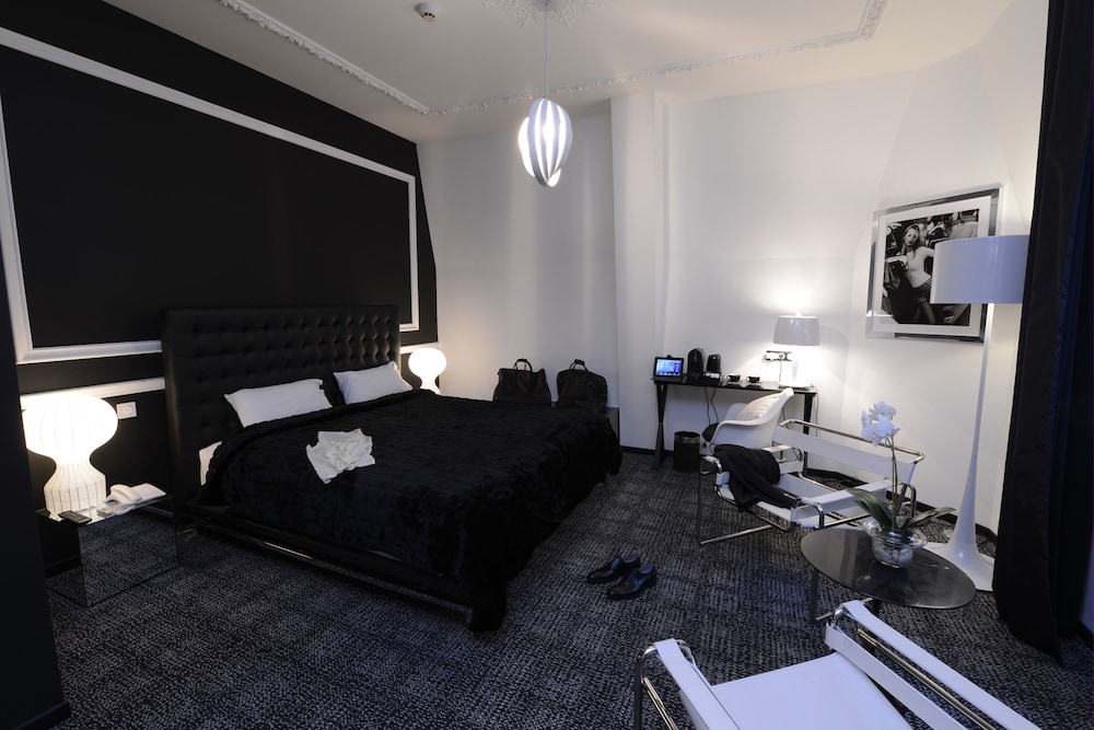 Art Hotel Rochecorbon 22/74