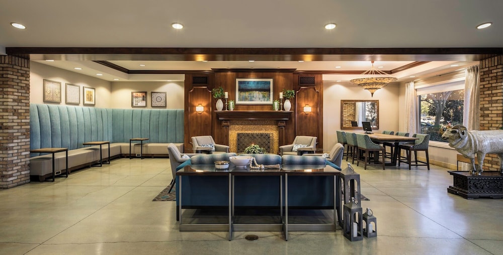 Ayres Hotel Chino Hills 43/55