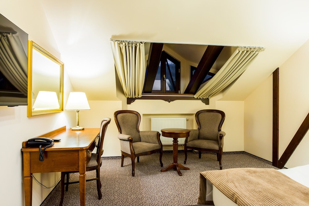 Hotel Bankov Kosice 36/50