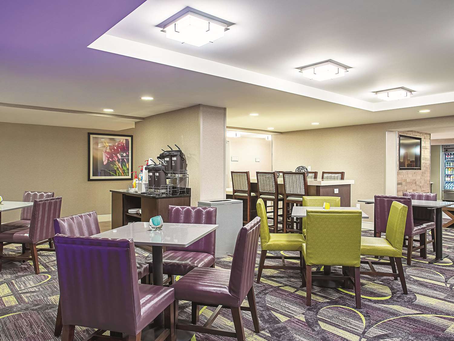 La Quinta Inn & Suites by Wyndham Baltimore N / White Marsh 31/46