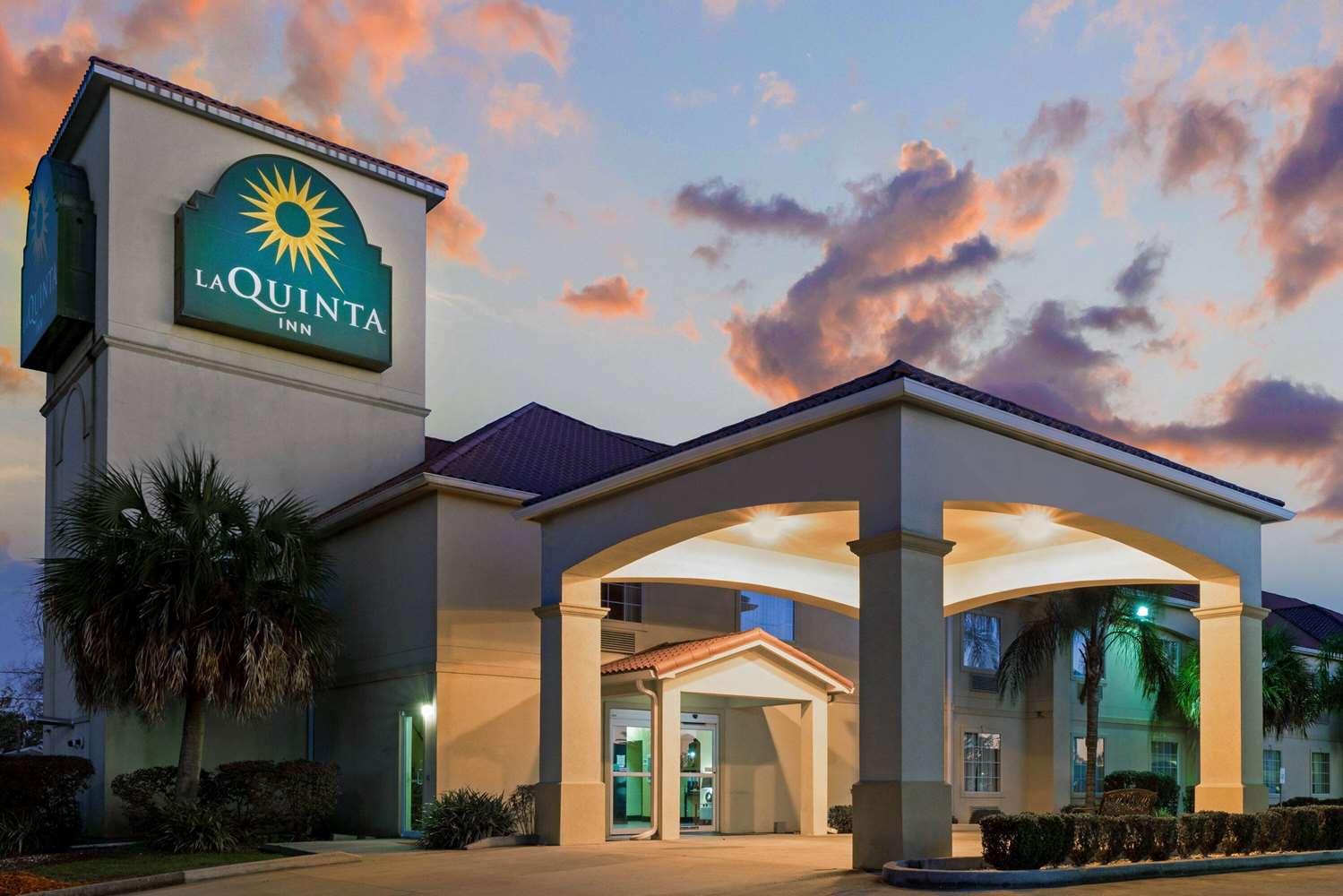 La Quinta Inn & Suites by Wyndham Morgan City 1/19