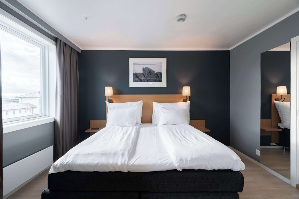 Junior Suite, Twin Beds, Sofa