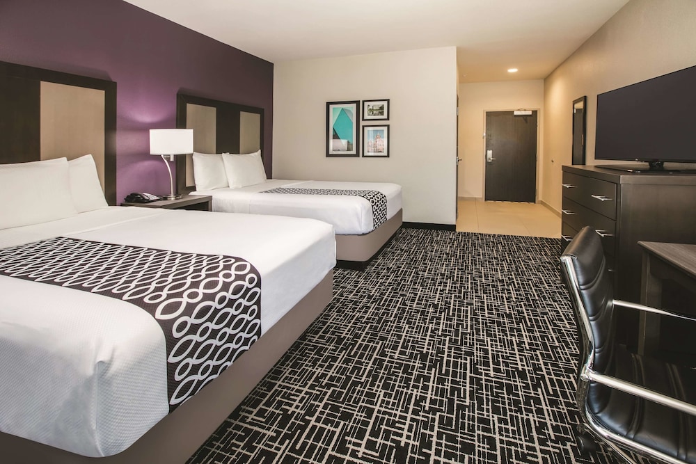 La Quinta Inn & Suites by Wyndham Dallas - Richardson 7/31