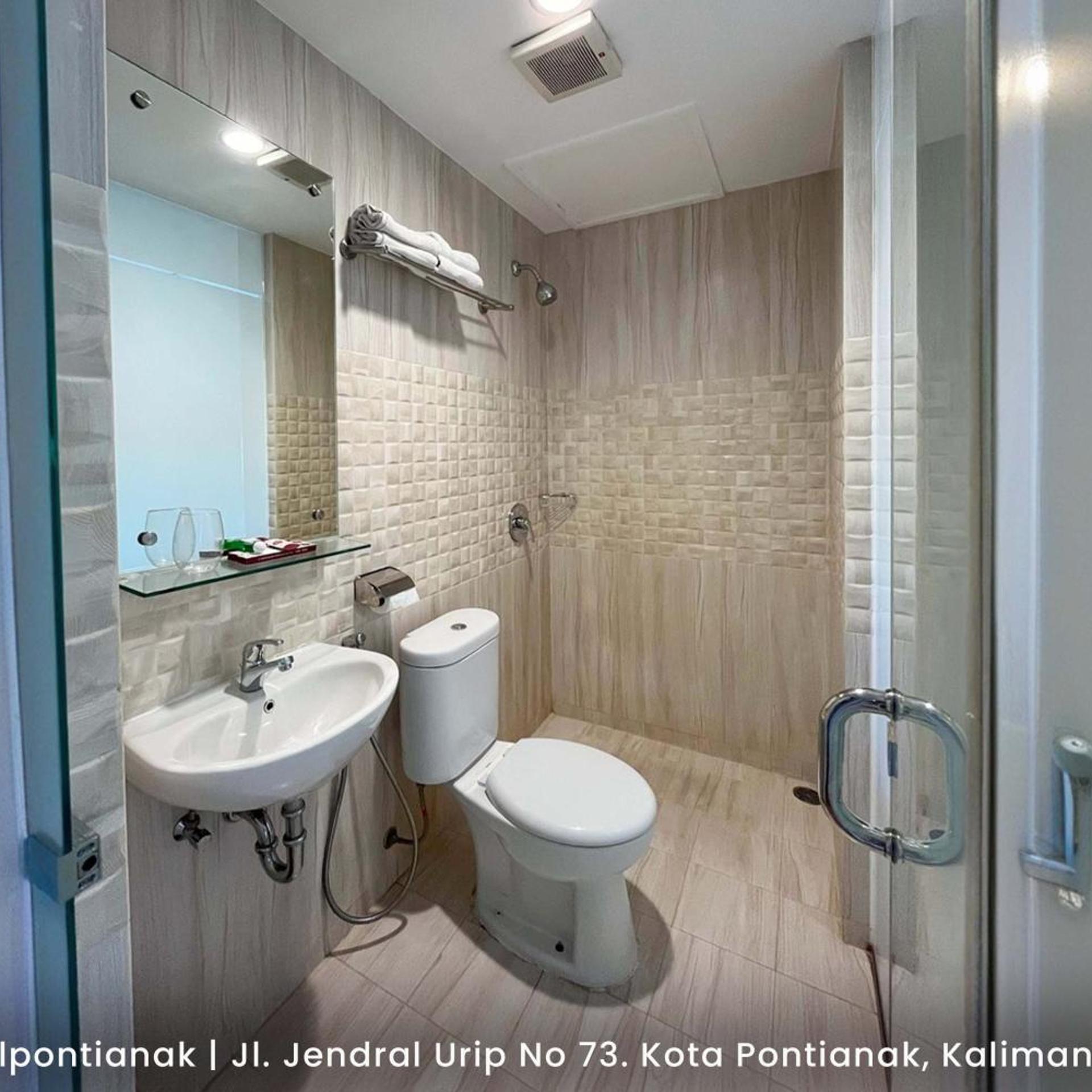 G Hotel Pontianak 47/50