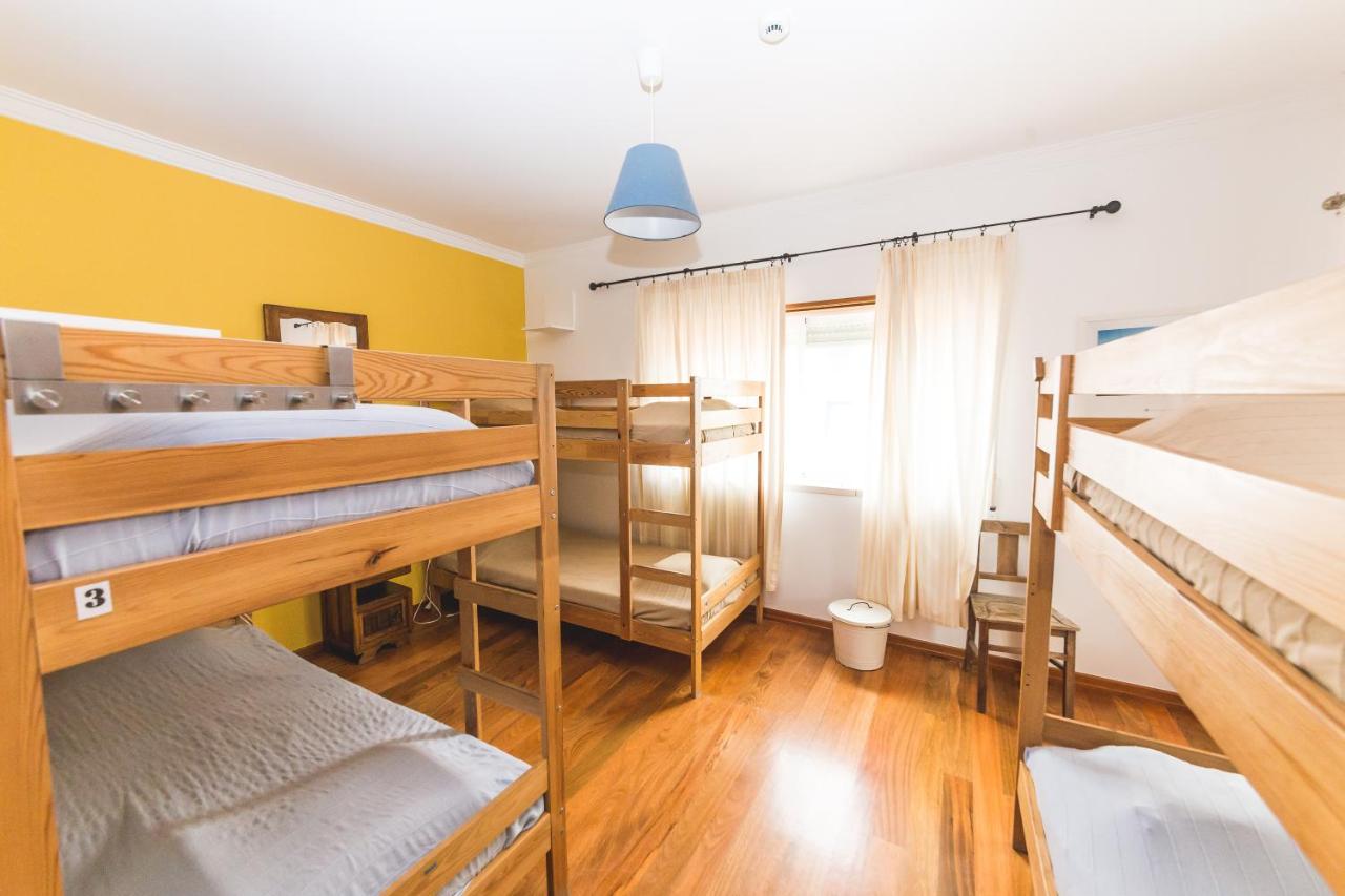 Mixed Dorm, Balcony