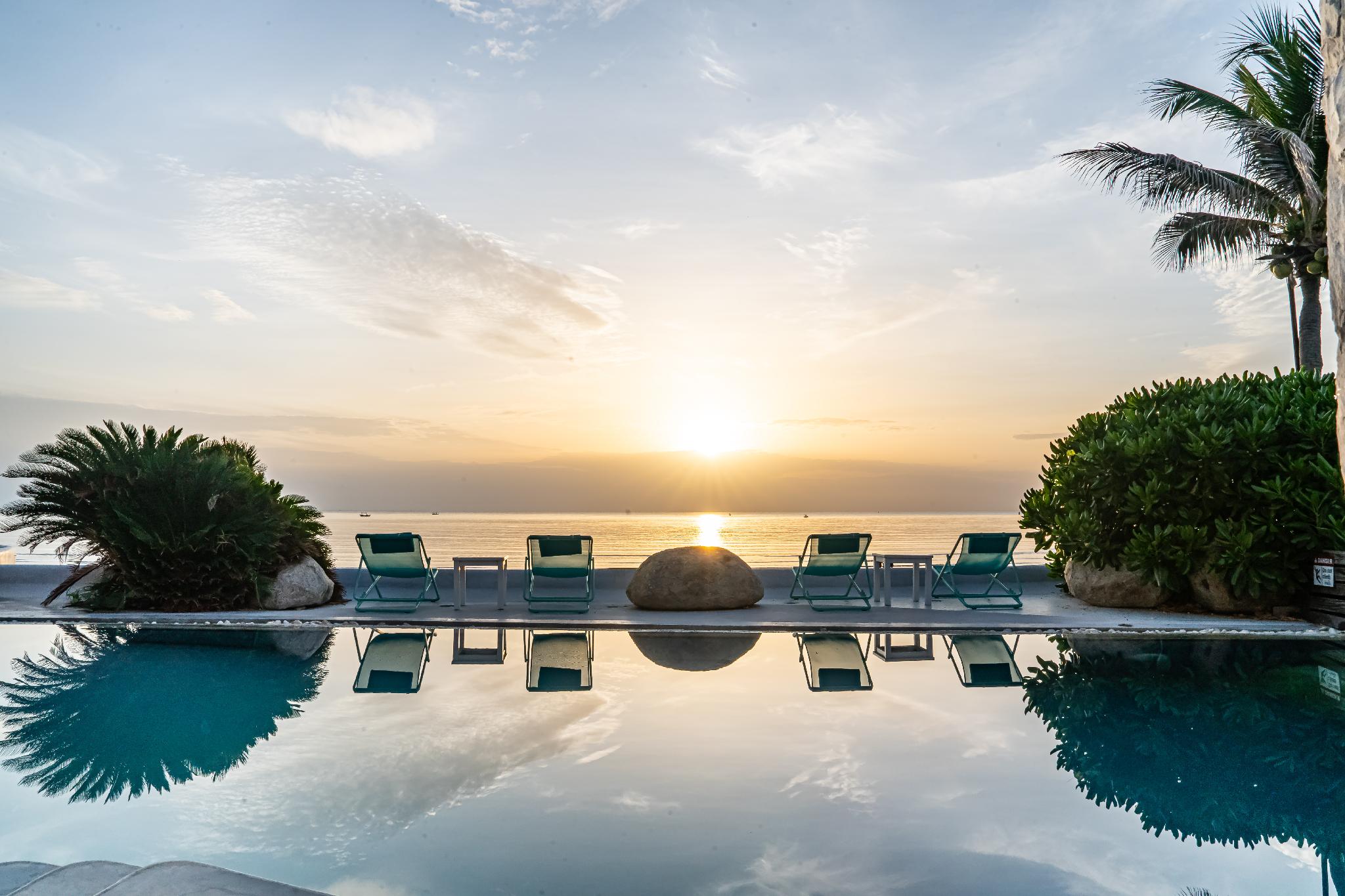 Onsen Pool Villa