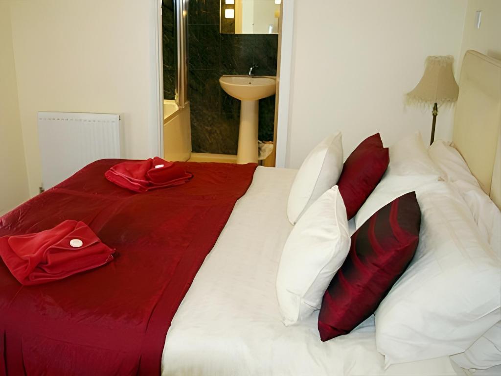 Porth Lodge Hotel - Guest House 10/14