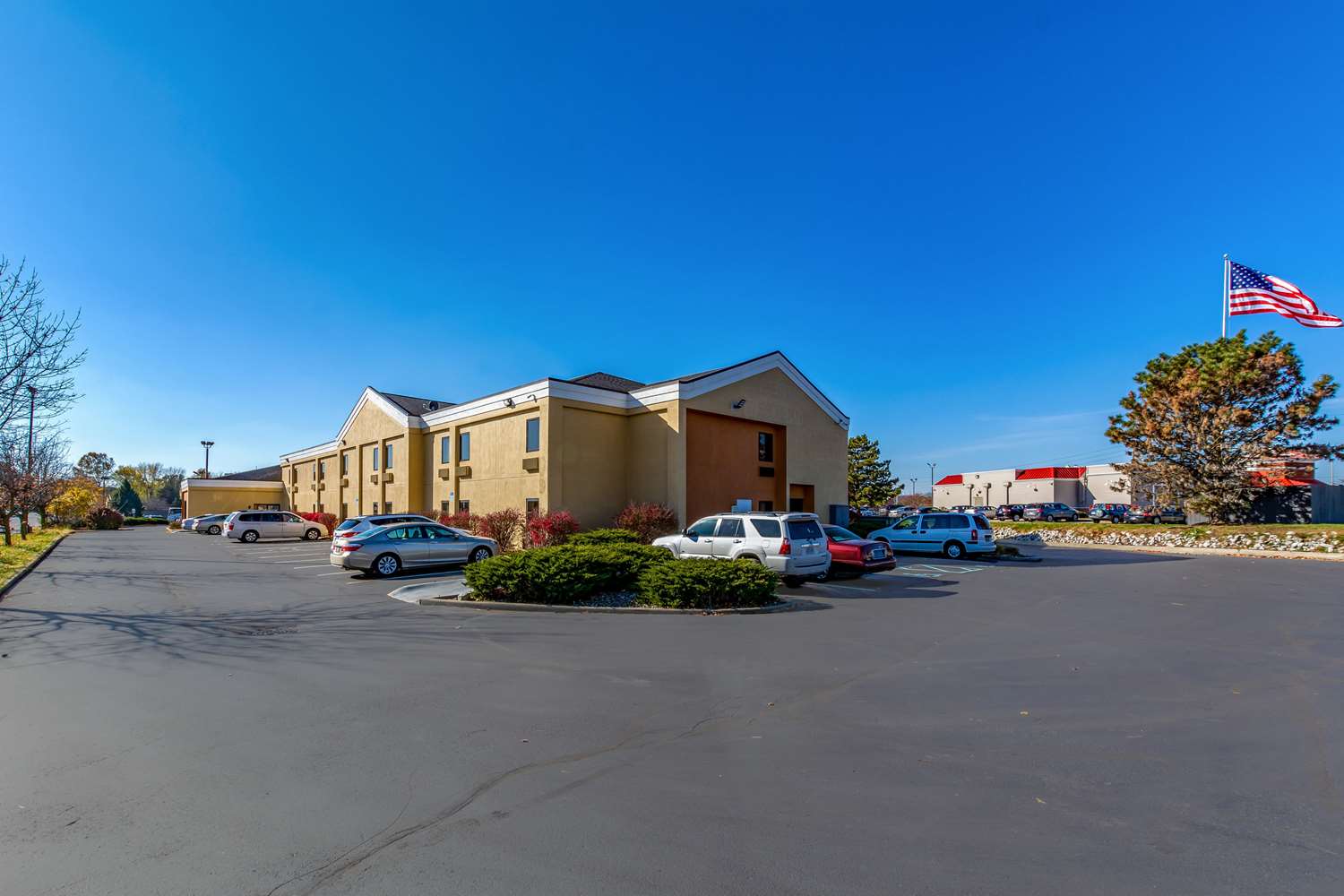Quality Inn and Suites Southport 34/36
