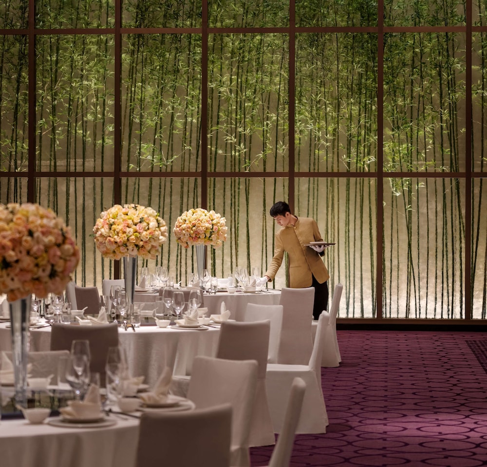 Fairmont Wuhan 45/67