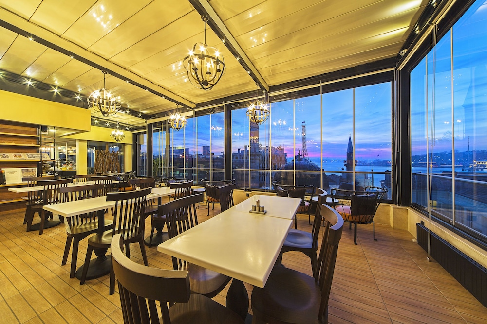Ada Karakoy Hotel 47/60