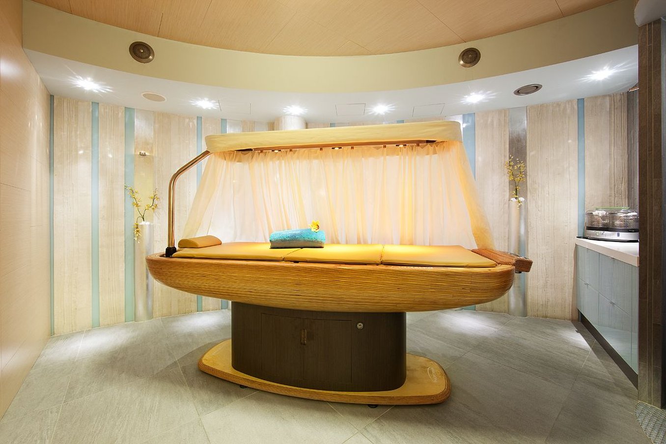 Niebieski Art Hotel And Spa 4/45