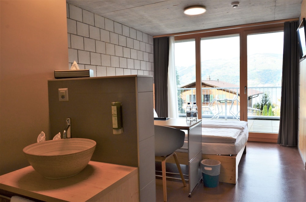 Hotel Seaside ABZ Spiez 33/39