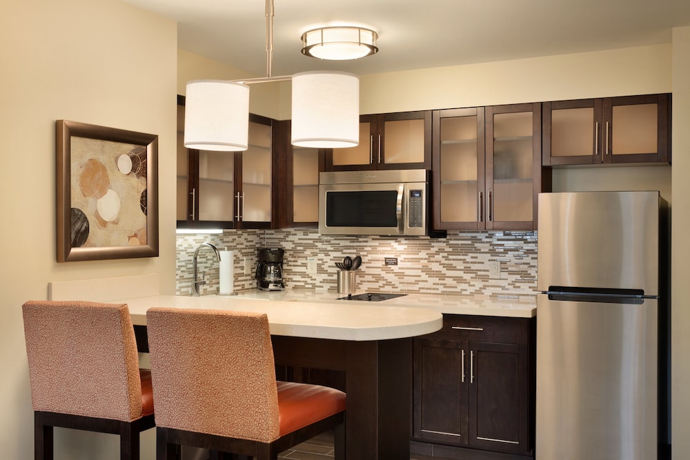 Staybridge Suites MIDLAND 39/49