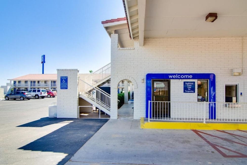 Motel6 Eloy, AZ - Casa Grande 49/60