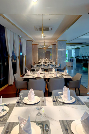 Mactan Grand Golden Hotel near Airport 8/11