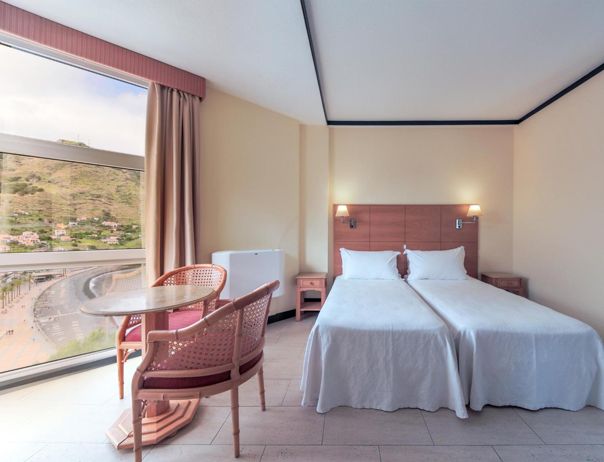 Room, Triple, 3 Beds, Bay View