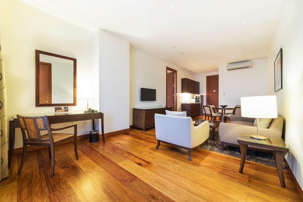 City Garden Grand Hotel 40/49