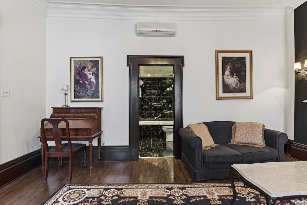 Hotel Le Clos Saint-Louis 29/50