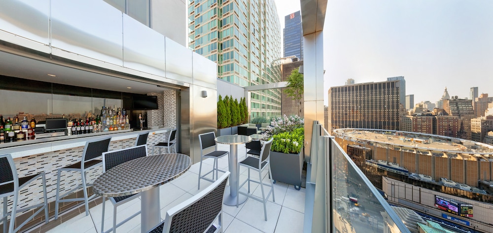 Fairfield by Marriott Inn & Suites New York Midtown Manhattan/Penn Station 28/33