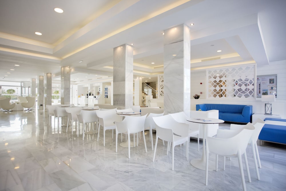 Mar Hotels Playa de Muro Suites 43/56