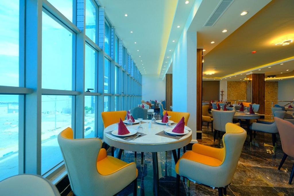 Hotel El Bey 34/48