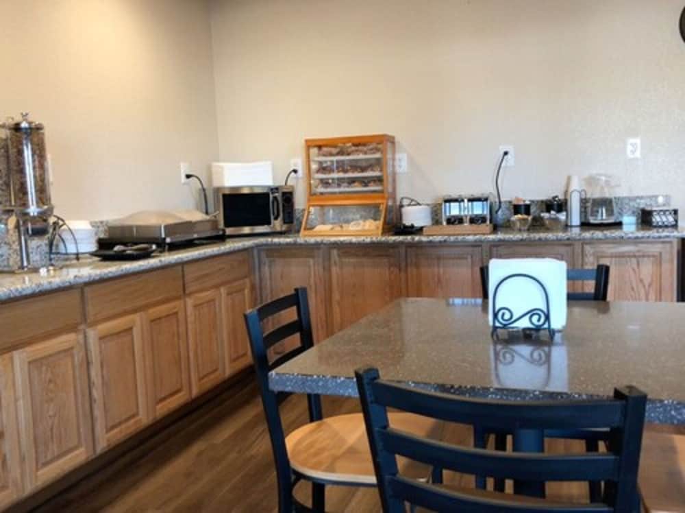 Best Western Trailside Inn 32/41