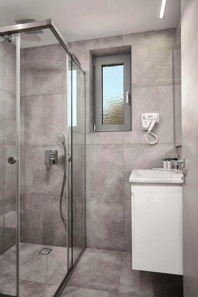 Quattro Suites 56/56