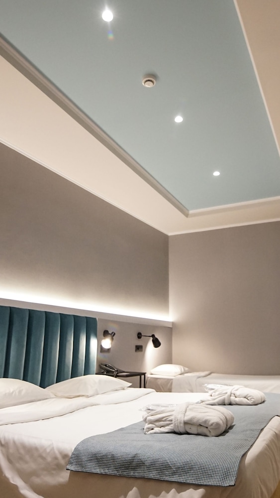Athens Cypria Hotel 27/47
