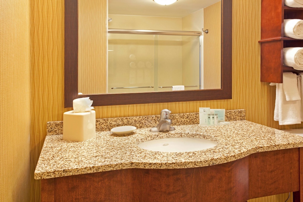 Hampton Inn Suites Minneapolis St Paul Arpt-Mall of America 15/44