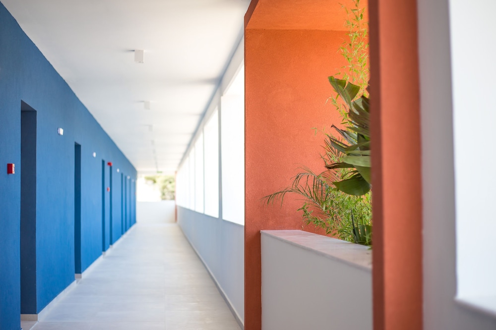 Mazoren Art Hotel 7/60
