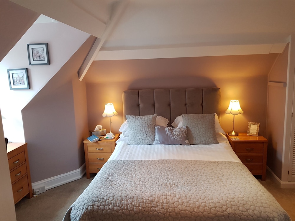 Somerville House Guest House 27/72