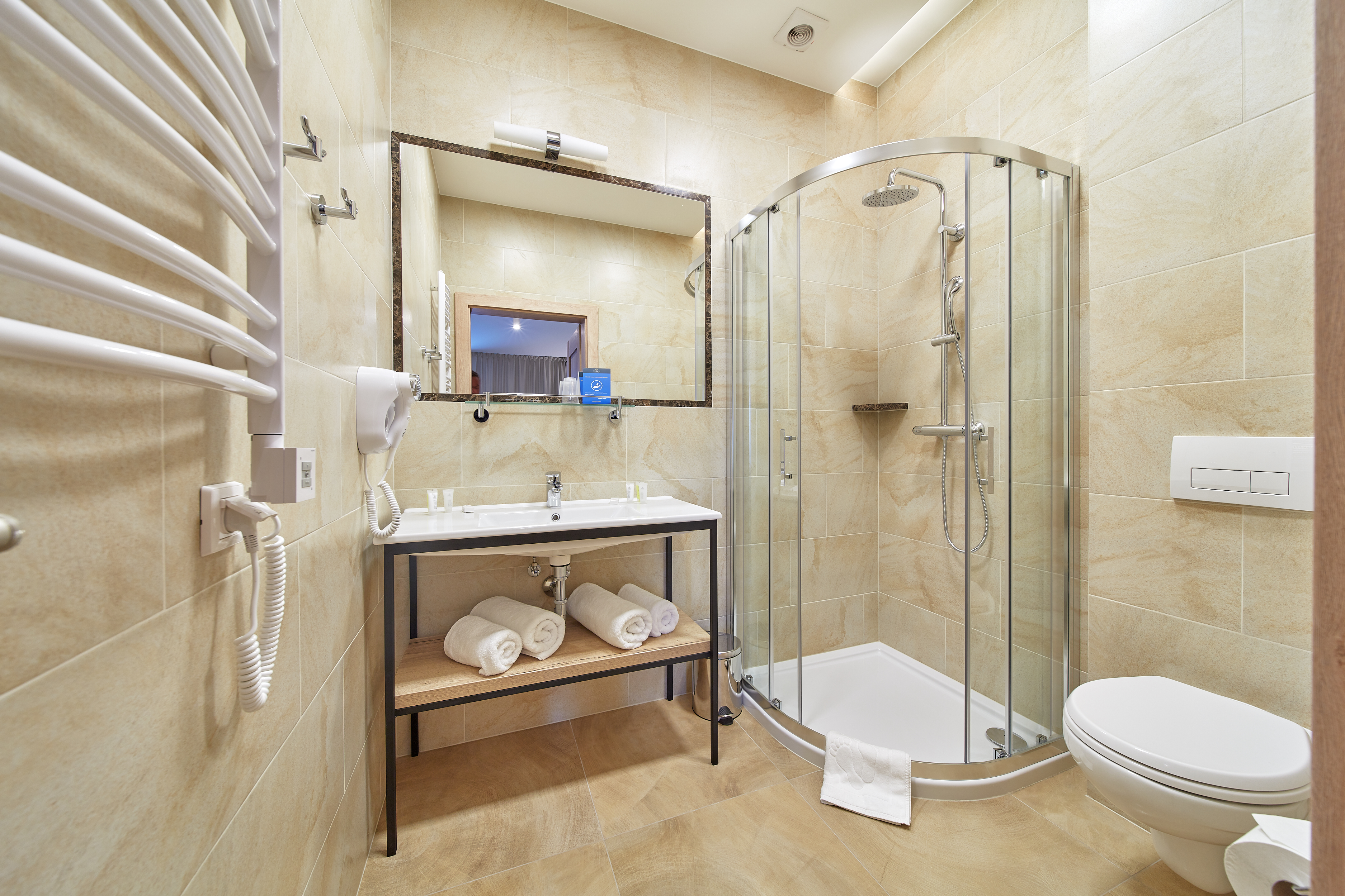 غرفة قياسية بسرير مزدوج، Hotel 32 Krakow Old Town 6/6