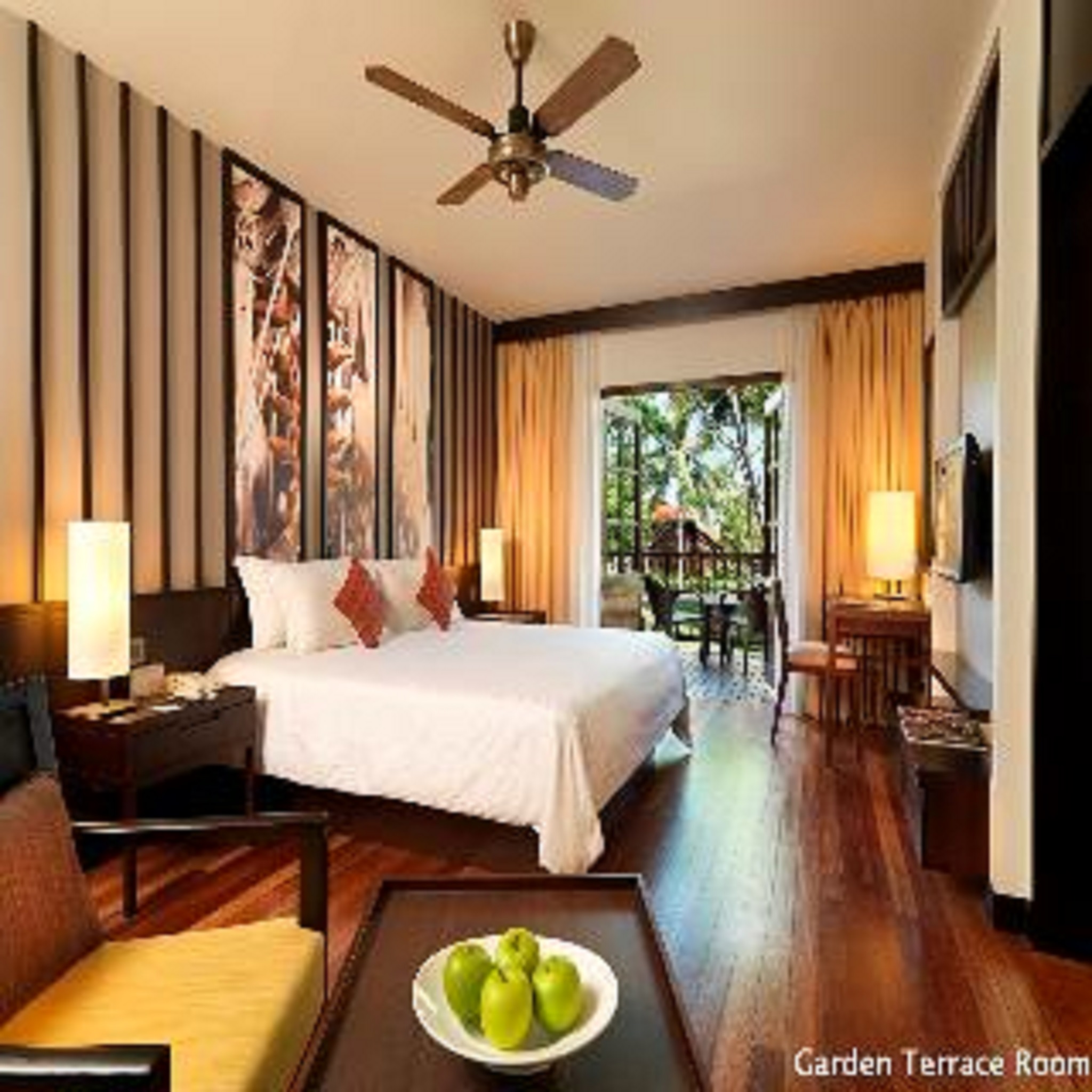 غرفة بسرير مزدوج بإطلالة على الحديقة، Pelangi Beach Resort and Spa 2/4